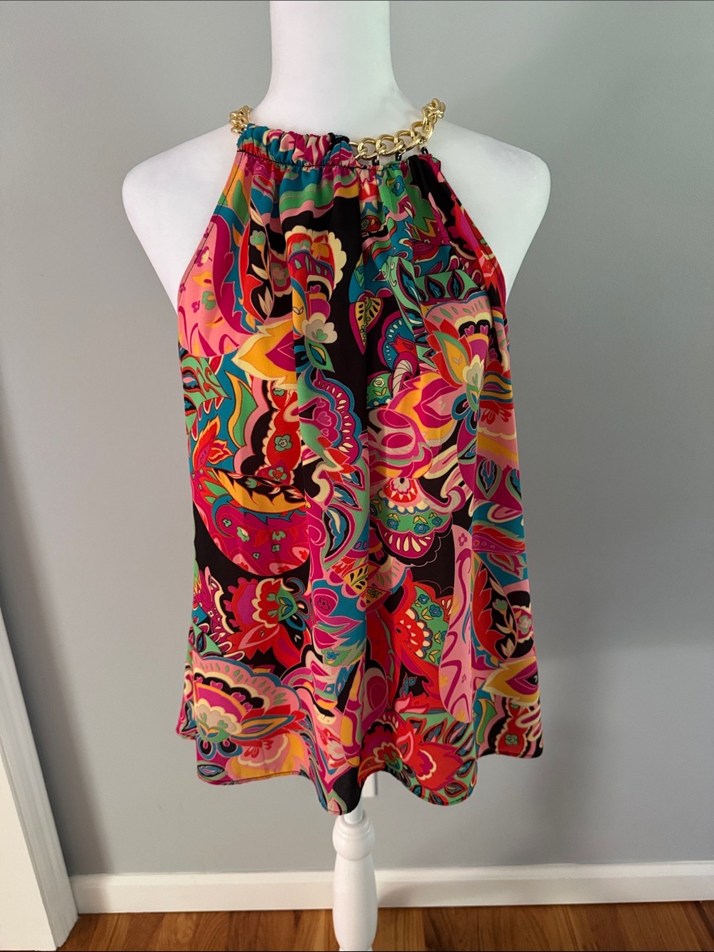 New York & Company Multicolor Floral Halter Tank with Gold Chain